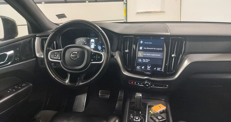 Volvo XC 60 cena 157000 przebieg: 107456, rok produkcji 2022 z Rydułtowy małe 596